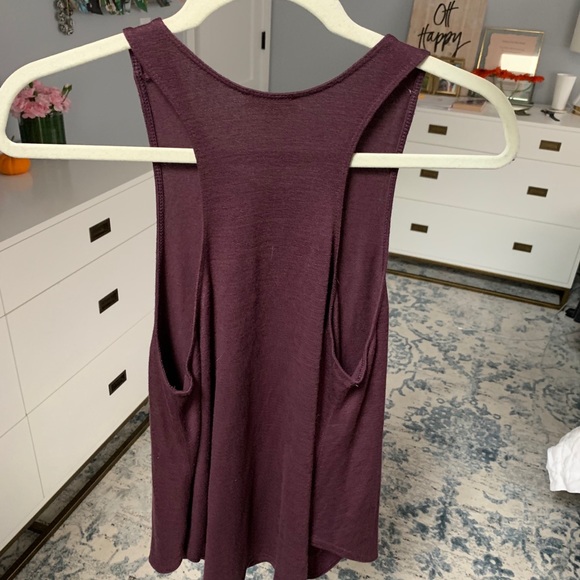 Aritzia Wilfred Free Racerback Tank Top - Picture 3 of 3